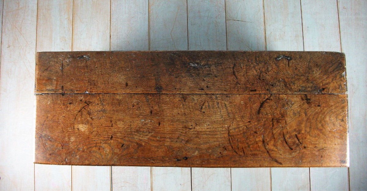 small 17th century oak carved coffer (6).JPG
